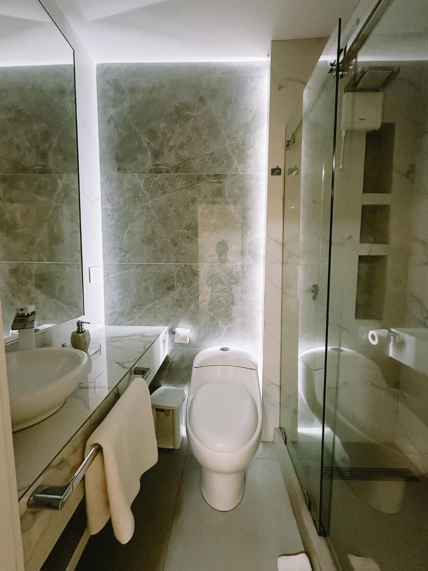 Manakin Hostal & Resto Manta Zewnętrze zdjęcie